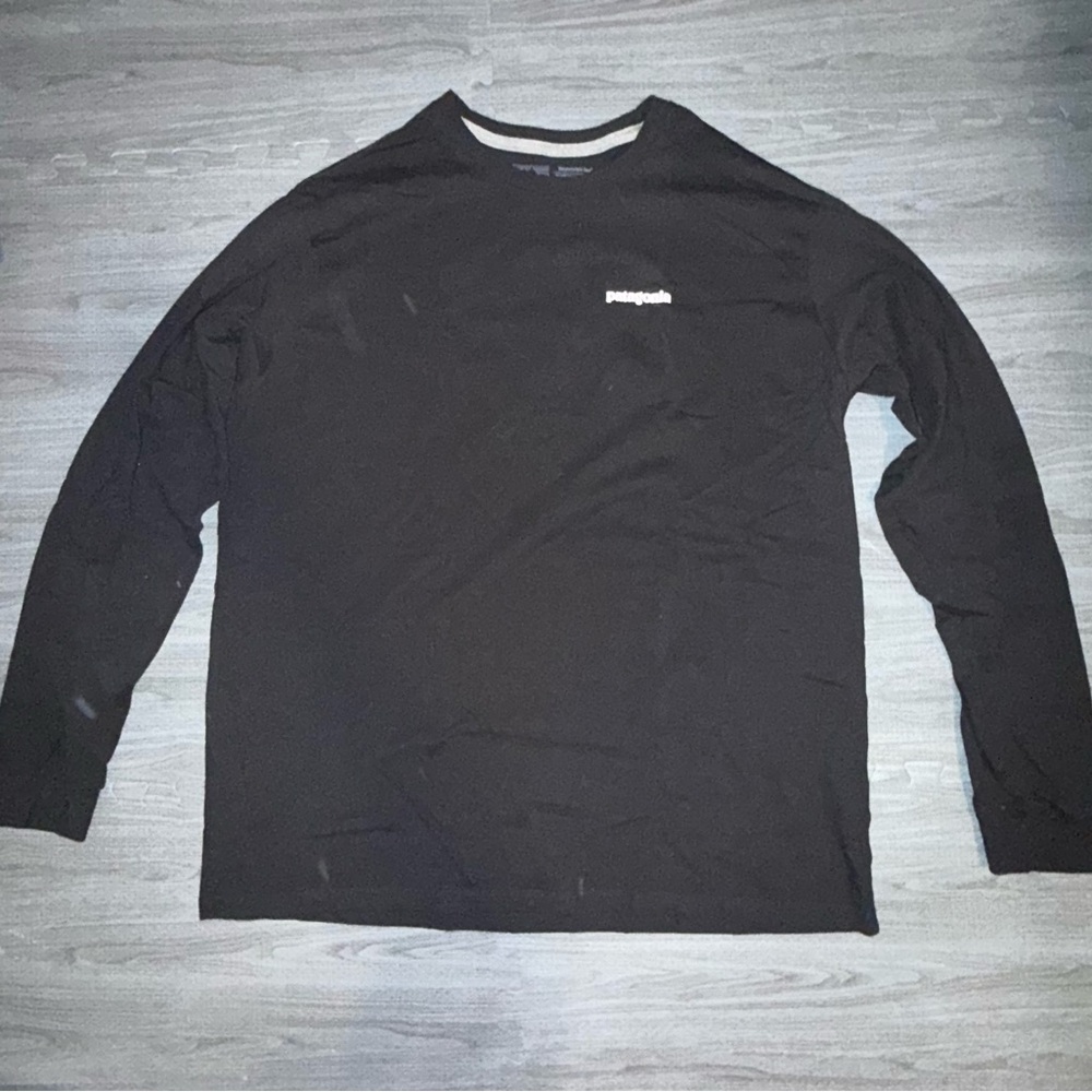 Patagonia Men's Classic Black Long Sleeve Tee